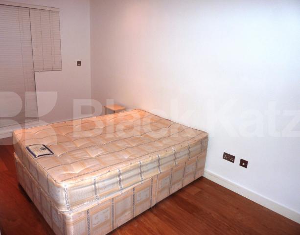 			AVAILABLE NOW-PRIVATE PATIO, 1 Bedroom, 1 bath, 1 reception Flat			 Mansfield Road, HAMPSTEAD